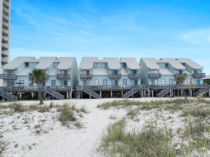GREAT INCOME POTENTIAL!  Ocean Reef #115 is walking distance to - Beach Home for sale in Gulf Shores, Alabama on Beachhouse.com