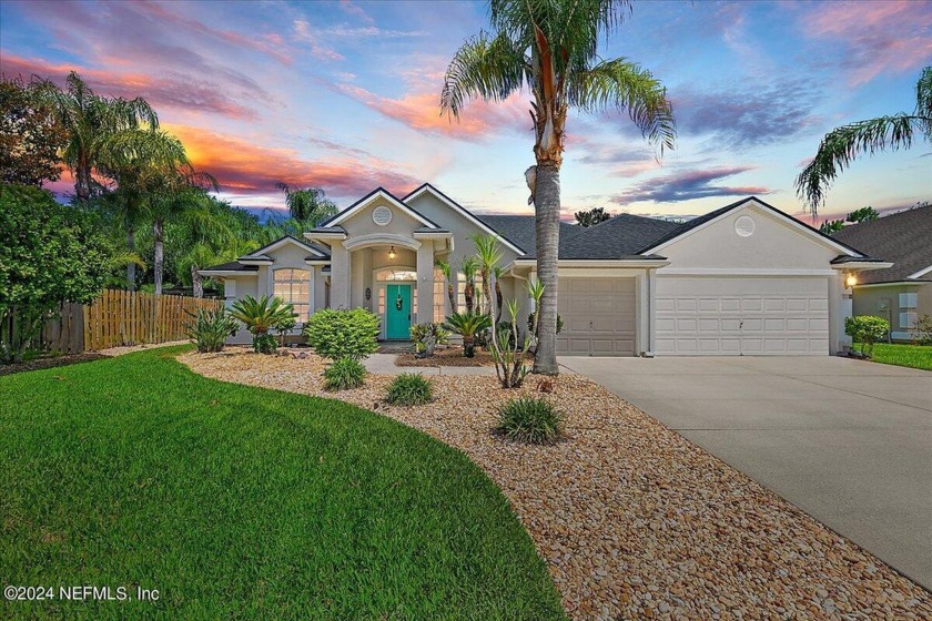 You don't want to miss out on this tropical oasis, pool home - Beach Home for sale in Saint Johns, Florida on Beachhouse.com