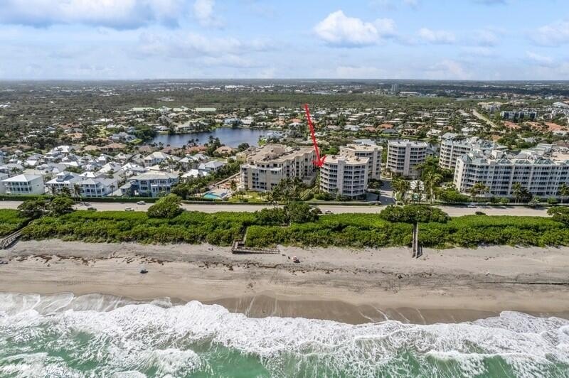 Magnificent unobstructed South East ocean views!  Now available - Beach Condo for sale in Jupiter, Florida on Beachhouse.com