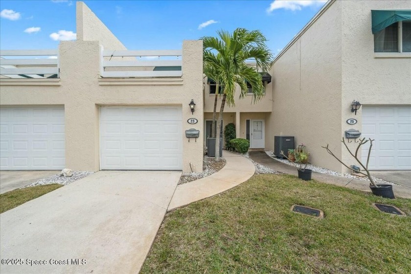 Completely upgraded beachside 2 bedroom, 2.5 bath, 1 car garage - Beach Townhome/Townhouse for sale in Satellite Beach, Florida on Beachhouse.com