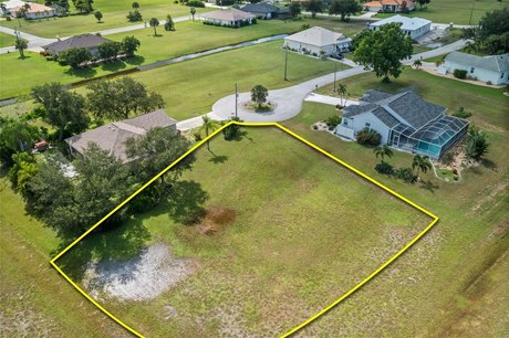 This is an amazing .31-acre cleared lot on a cul-de-sac in Burnt - Beach Lot for sale in Punta Gorda, Florida on Beachhouse.com