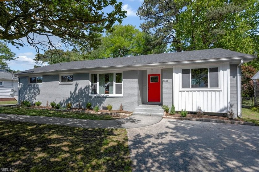 Beautifully reborn brick ranch in desirable Roosevelt Gardens - Beach Home for sale in Norfolk, Virginia on Beachhouse.com