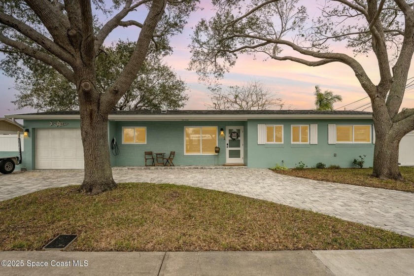 Welcome to this STUNNING Canal-Front home, offering the perfect - Beach Home for sale in Satellite Beach, Florida on Beachhouse.com