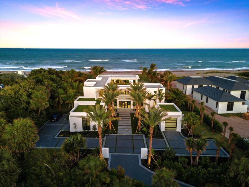 Discover the rare allure of a brand-new beachfront gem on the - Beach Home for sale in Jupiter Island, Florida on Beachhouse.com