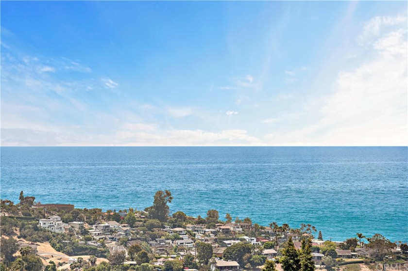 This wonderful ocean and canyon view home has recently been - Beach Home for sale in Laguna Beach, California on Beachhouse.com