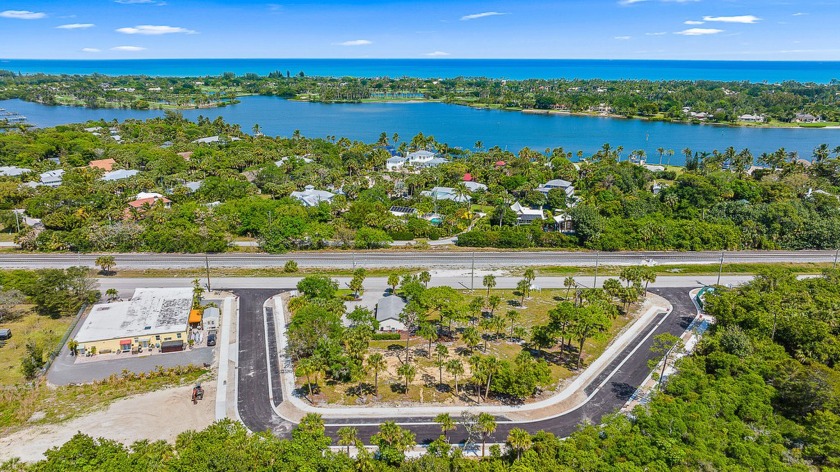 3 parcels to the SOUTH of the property are zoned Single Family - Beach Commercial for sale in Hobe Sound, Florida on Beachhouse.com