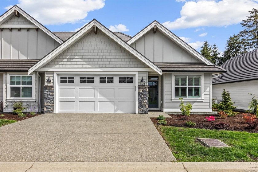 Welcome to Unit 130 in the prestigious Silverstone Estates! - Beach Townhome/Townhouse for sale in Courtenay, British Columbia on Beachhouse.com