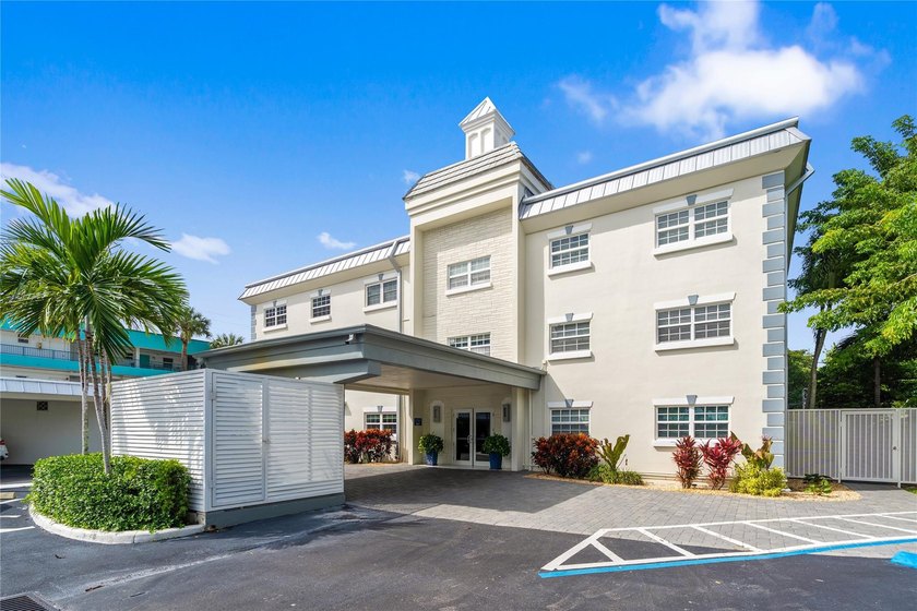 JUST REDUCED!!!..A BEACH AND BOAT LOVERS DREAM LOCATION!!. THE - Beach Home for sale in Lauderdale BY The Sea, Florida on Beachhouse.com