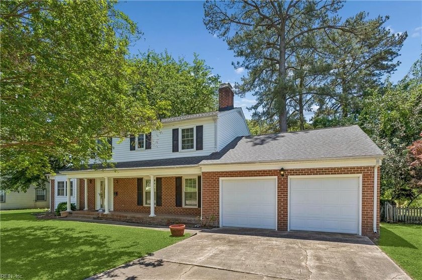 Rare find on almost an acre of land on Lucas Creek, this is the - Beach Home for sale in Newport News, Virginia on Beachhouse.com