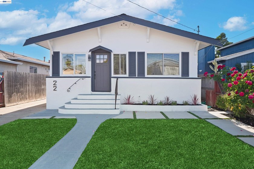 Best value in Bay Farm Alameda! A must-see opportunity featuring - Beach Home for sale in Alameda, California on Beachhouse.com