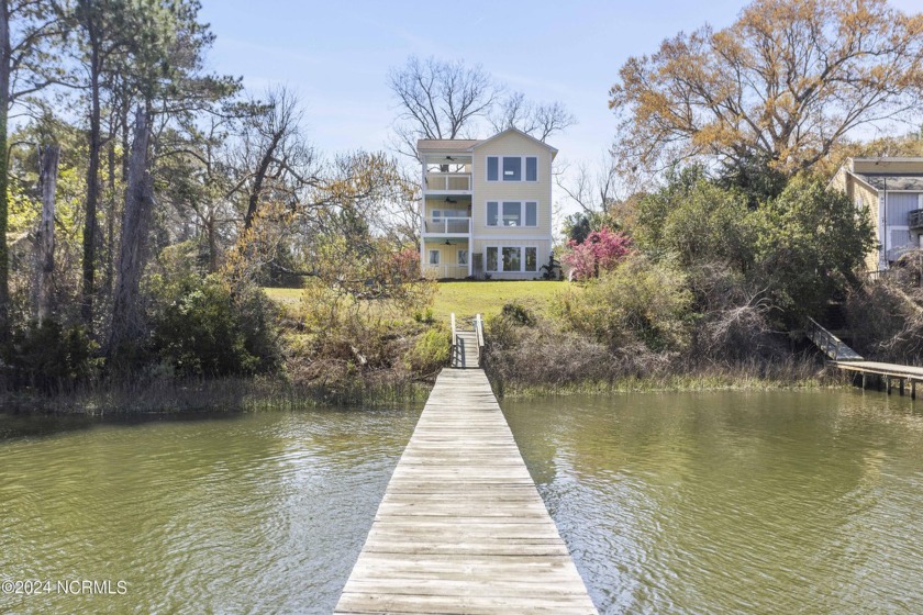 A unique opportunity for a True waterfront home on Whiskey Creek - Beach Home for sale in Wilmington, North Carolina on Beachhouse.com