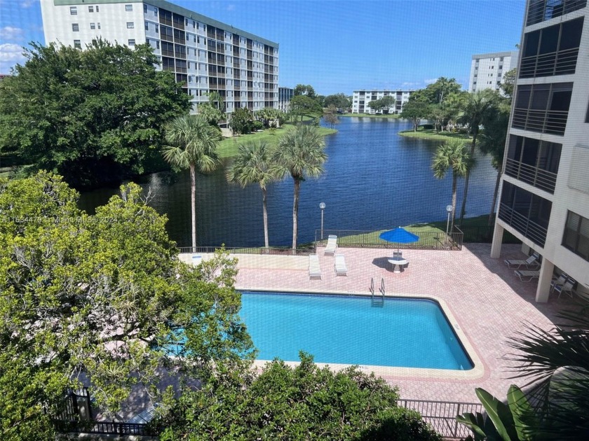 Seller financing available!  Also selling modular vac home - Beach Condo for sale in Pompano Beach, Florida on Beachhouse.com