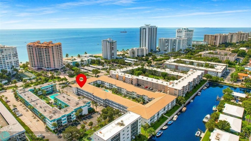 BEACH & BOATERS DREAM!!.. PRIVATE DEEDED BEACH ACCESS ACROSS THE - Beach Condo for sale in Lauderdale By The Sea, Florida on Beachhouse.com