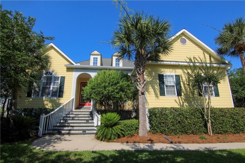 This beautiful two-story, furnished, traditional-style home - Beach Home for sale in Saint Simons, Georgia on Beachhouse.com