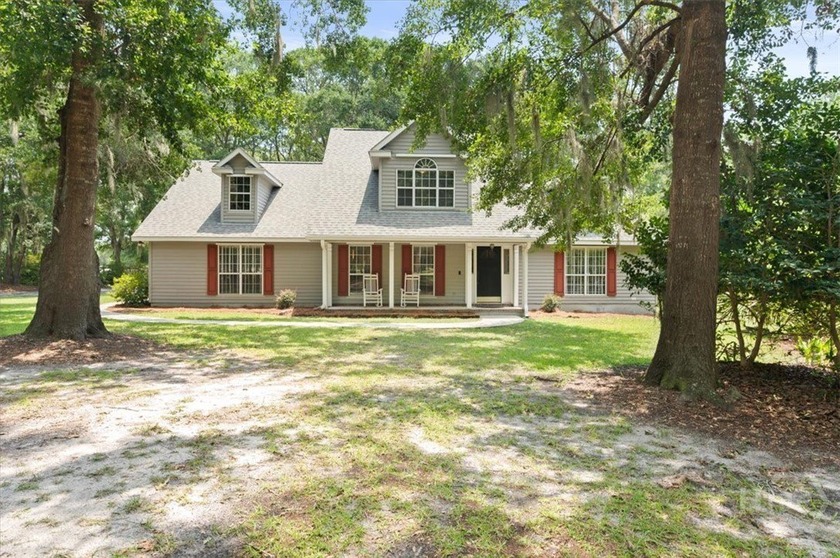 PRICE IMPROVEMENT and $10,000 towards closing costs! Welcome - Beach Home for sale in Richmond Hill, Georgia on Beachhouse.com