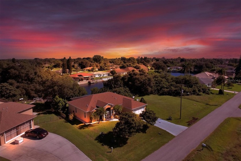 RARE!!! Beautiful Waterfront Home with Adjacent CLEAN Lot for - Beach Home for sale in North Port, Florida on Beachhouse.com