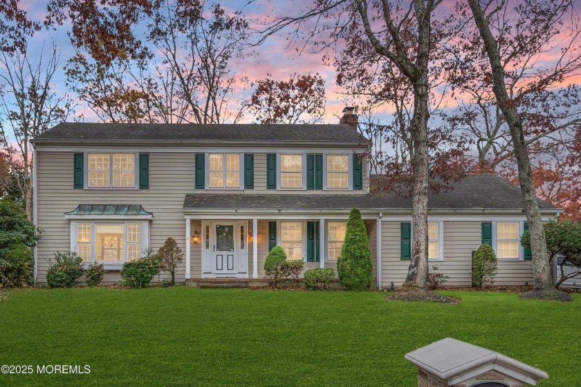 Welcome to this 3 BR, 2.5 BA Colonial, situated on a half acre - Beach Home for sale in Toms River, New Jersey on Beachhouse.com