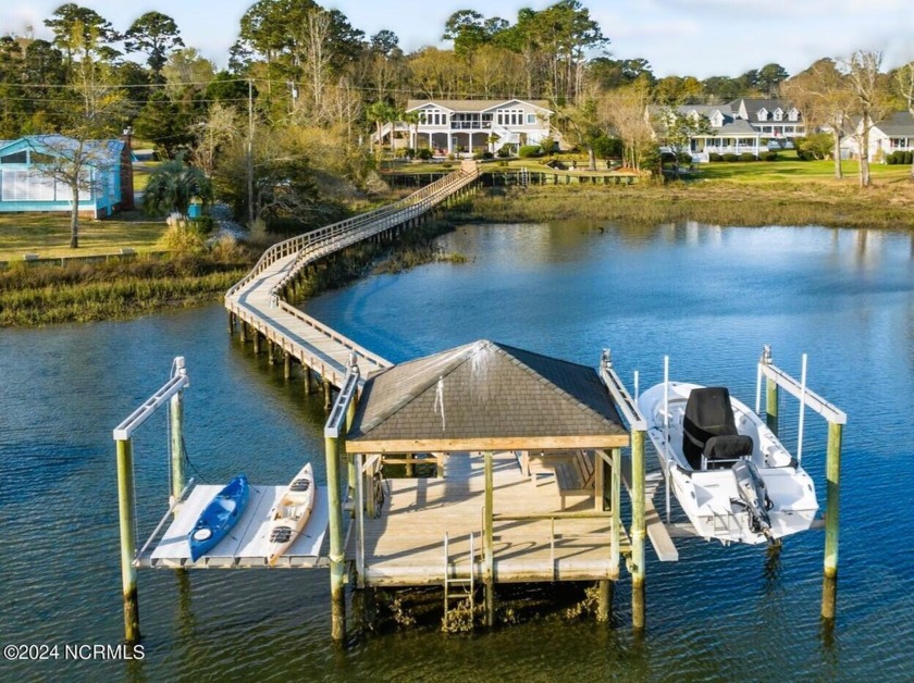 NEW: SELLERS TO OFFER $10,000 TO BUYERS AT CLOSING TO USE AS - Beach Home for sale in Wilmington, North Carolina on Beachhouse.com