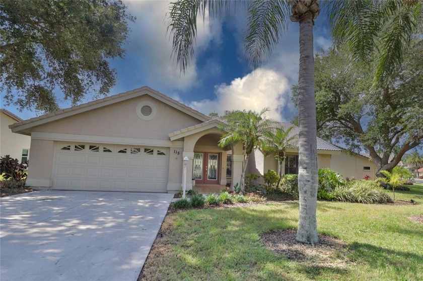 Enjoy this spacious, well kept open floorplan. Your home will be - Beach Home for sale in Nokomis, Florida on Beachhouse.com