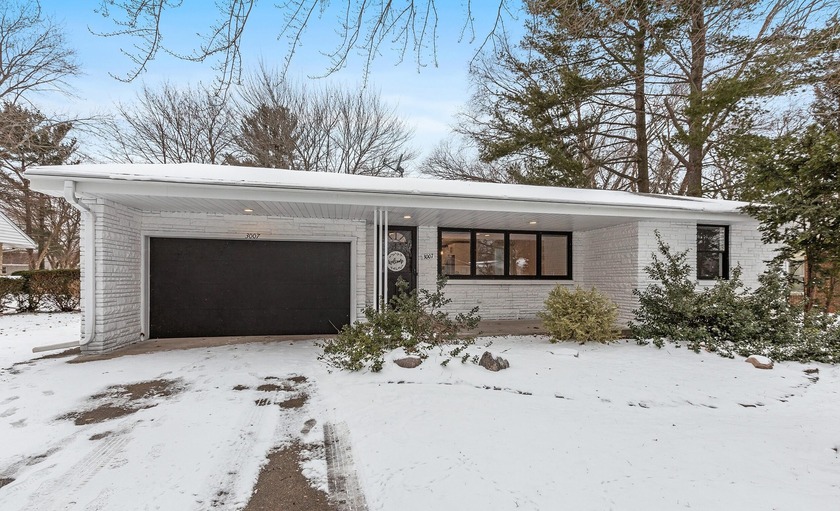 Now is your chance to own this incredible Limestone Ranch on a - Beach Home for sale in Michigan City, Indiana on Beachhouse.com