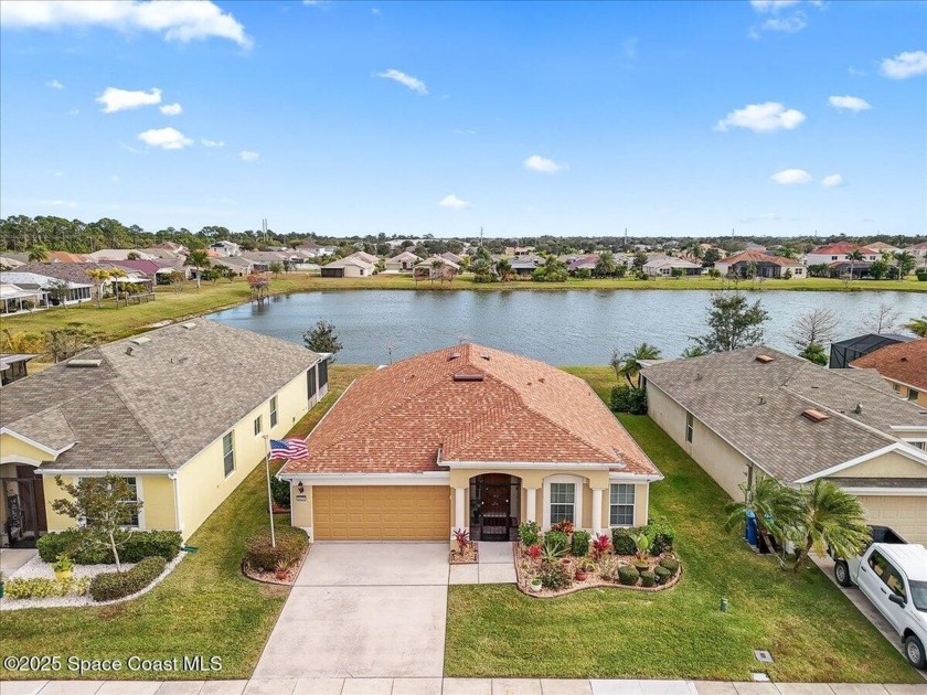 Expect to be impressed! Lakefront beautiful home with an AMAZING - Beach Home for sale in Palm Bay, Florida on Beachhouse.com