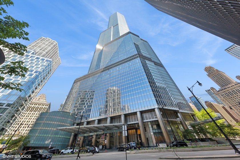 Stunning Renovation at Chicago's Preeminent Address: Trump Tower - Beach Condo for sale in Chicago, Illinois on Beachhouse.com