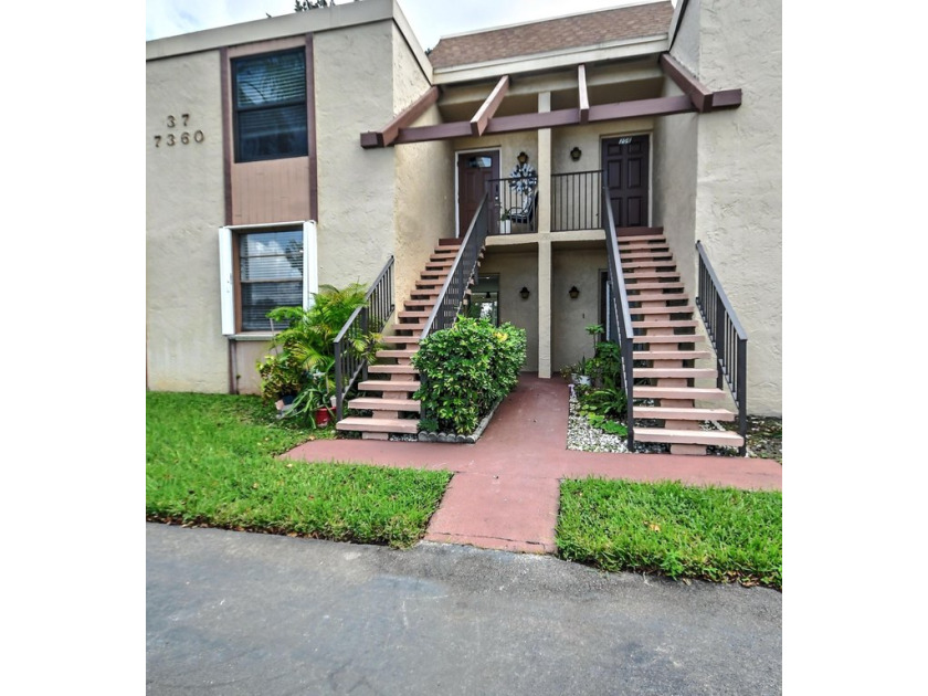 Completely renovated, new floors, appliances, a/c, electrical - Beach Condo for sale in Margate, Florida on Beachhouse.com