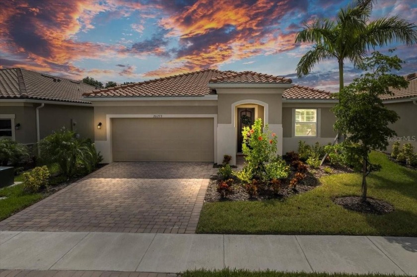 Welcome home to this popular Rivera II model located in a - Beach Home for sale in Venice, Florida on Beachhouse.com