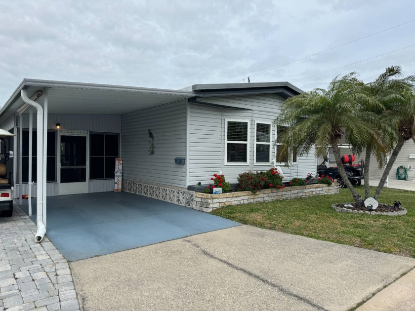 This is a 1979, two bedroom, two bathroom, two lanai's and - Beach Home for sale in Bradenton, Florida on Beachhouse.com