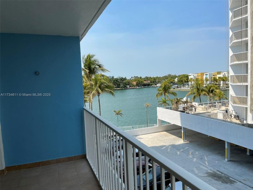 JUST RENOVATED AND PAINTED WITH WATER VIEW!
New Blinds, New - Beach Condo for sale in Miami Beach, Florida on Beachhouse.com