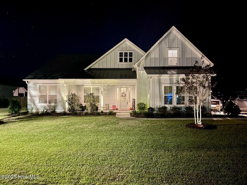 Home is Back on the Market at NO fault to the sellers or the - Beach Home for sale in Hampstead, North Carolina on Beachhouse.com