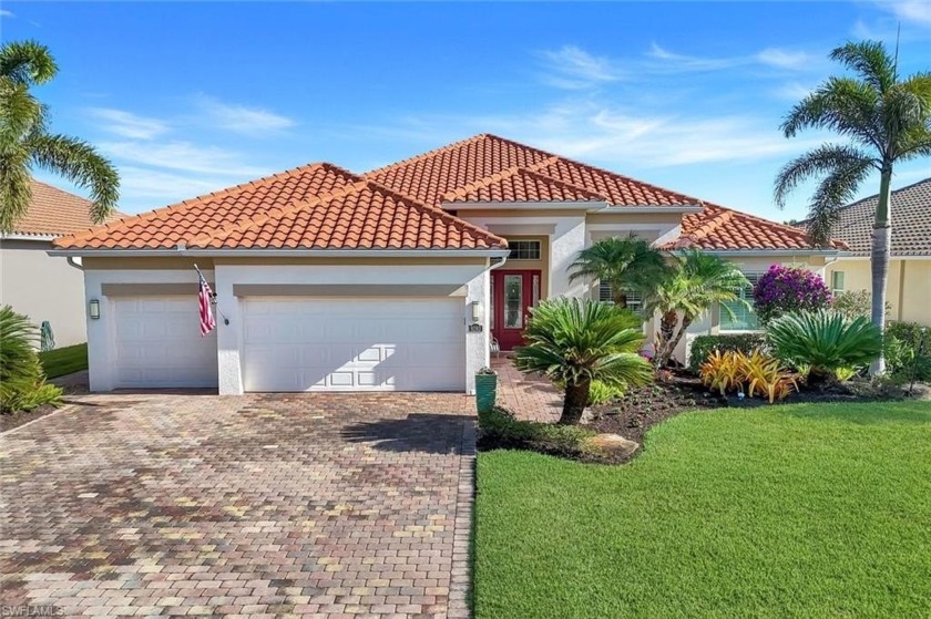 LUXURY AND PRIVACY! LIVE A VACATION LIFESTYLE IN A COUNTRY CLUB - Beach Home for sale in Naples, Florida on Beachhouse.com