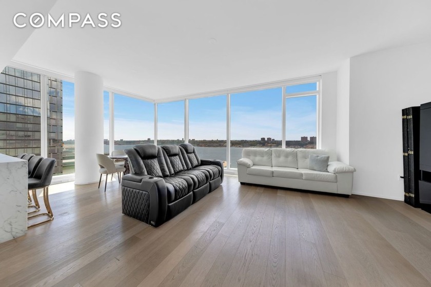 Experience Luxury Living with Complimentary Access to a 100,000 - Beach Condo for sale in New York, New York on Beachhouse.com