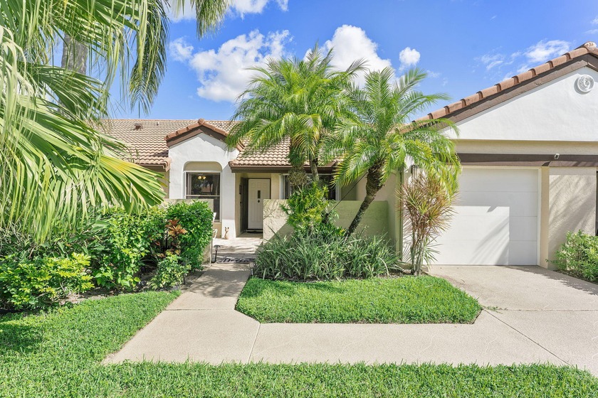 Welcome to this one of a kind, move in ready, 2-bedroom, 2-bath - Beach Home for sale in Boynton Beach, Florida on Beachhouse.com