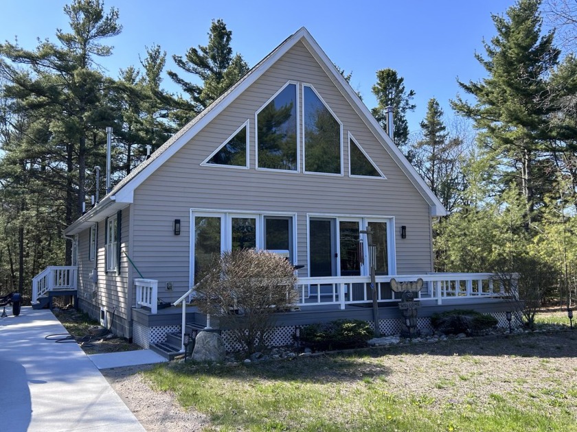 Calling all investors! Here is your opportunity to get into the - Beach Home for sale in Oscoda, Michigan on Beachhouse.com