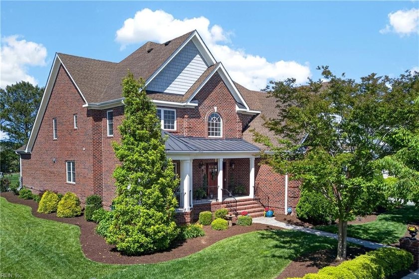 Exceptional home offering 4,800 square feet of thoughtfully - Beach Home for sale in Virginia Beach, Virginia on Beachhouse.com