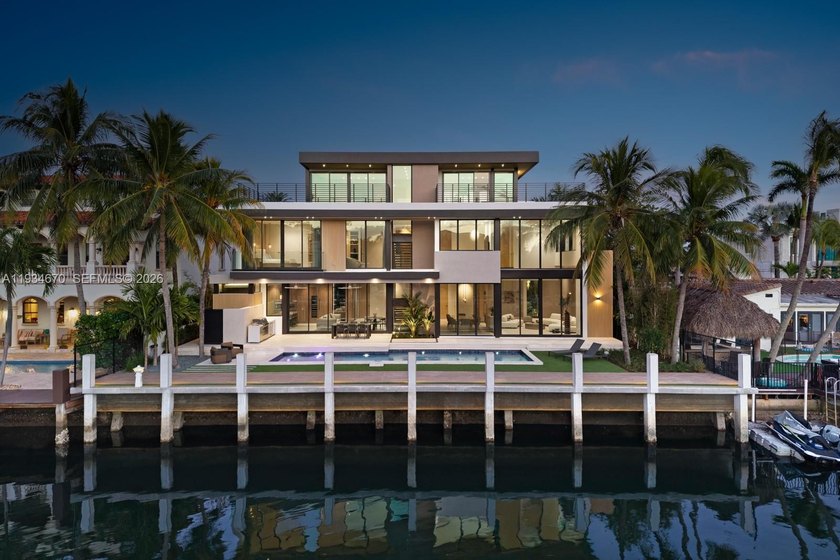 Completed in 2026, this newly built waterfront estate is a - Beach Home for sale in Fort Lauderdale, Florida on Beachhouse.com