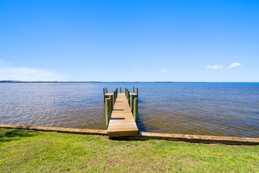 BAYFRONT/PRIVATE BOAT RAMP-Enjoy living on the bay for less than - Beach Home for sale in Panama City, Florida on Beachhouse.com