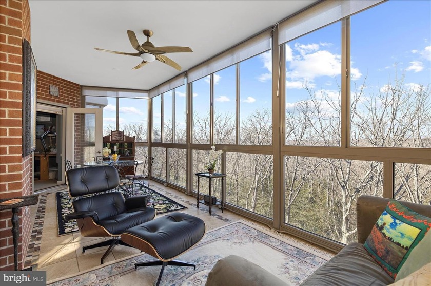 Stunning Top Floor  | Private Wooded Views | Designer Finishes

 - Beach Condo for sale in Annapolis, Maryland on Beachhouse.com