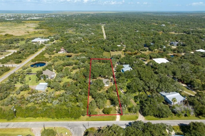 WOW!  Don't miss this Great opportunity to own 1+ Acres in - Beach Home for sale in Rockport, Texas on Beachhouse.com