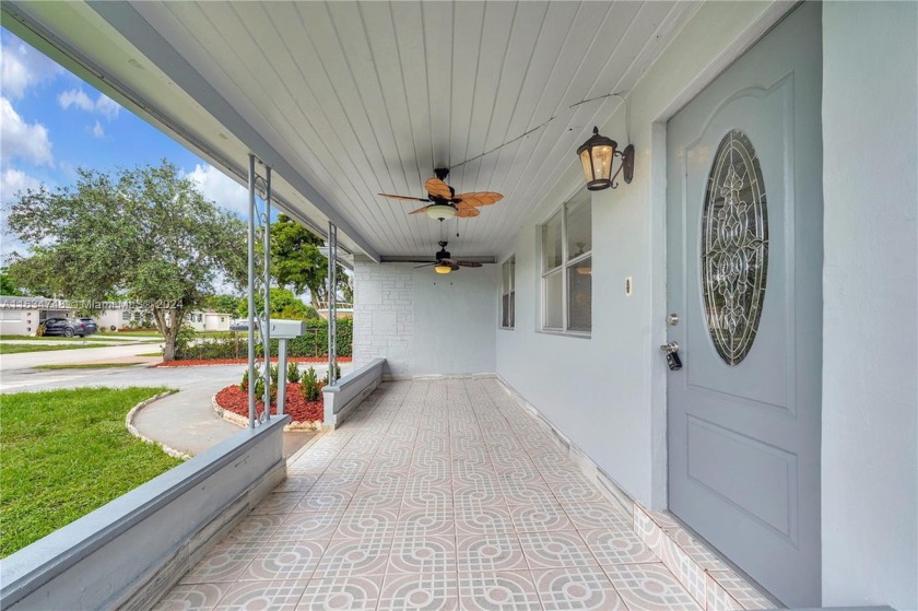 Single-story, 3-bed, 2-bath home in a quiet Hollywood - Beach Home for sale in Hollywood, Florida on Beachhouse.com