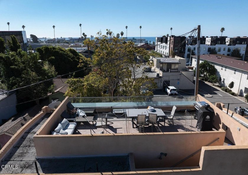 Ocean Views With Capitalization Rate of 6.8% and a GRM of 12.80! - Beach Townhome/Townhouse for sale in Ventura, California on Beachhouse.com