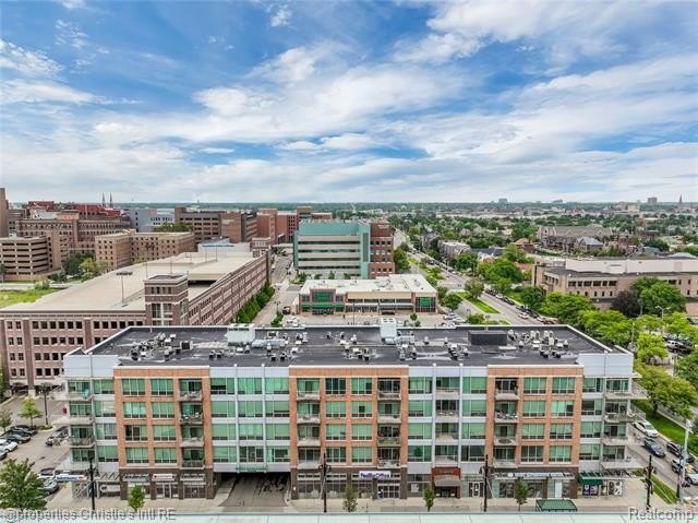 Welcome to The Ellington, where comfort and convenience meet in - Beach Condo for sale in Detroit, Michigan on Beachhouse.com