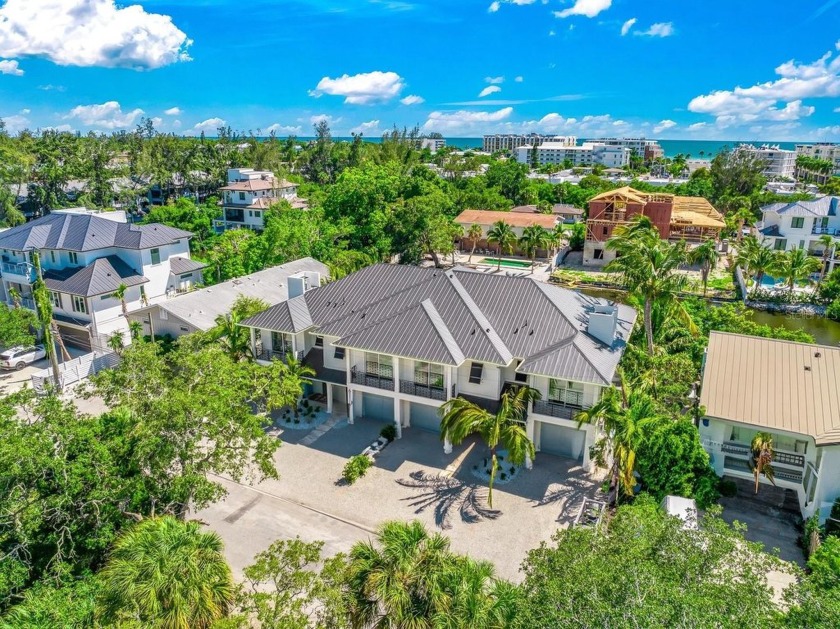 WELCOME TO YOUR DREAM HOME ON SIESTA KEY!!! LOCATION LOCATION - Beach Home for sale in Sarasota, Florida on Beachhouse.com