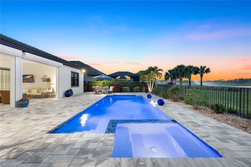 A Golfer's Dream Home - A MUST SEE! - Luxury Living in Naples - Beach Home for sale in Naples, Florida on Beachhouse.com