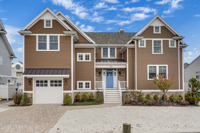 MANTOLOKING SHORES - Stunning custom-built lagoon front home - Beach Home for sale in Mantoloking, New Jersey on Beachhouse.com