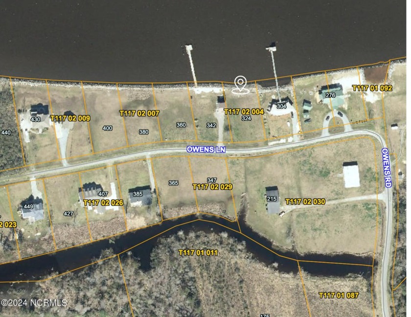 This waterfront lot located at 324 Owens Ln offers gorgeous - Beach Lot for sale in Columbia, North Carolina on Beachhouse.com