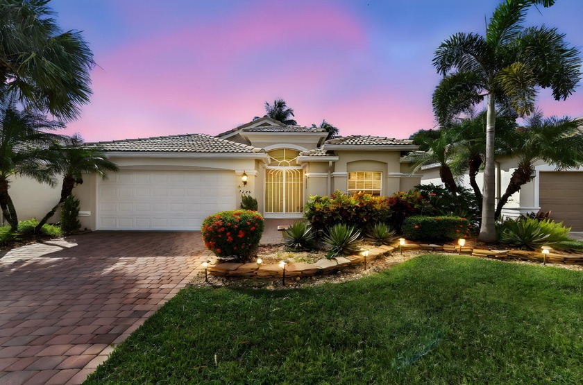 Prepare to be charmed by this beautifully maintained - Beach Home for sale in Lake Worth, Florida on Beachhouse.com
