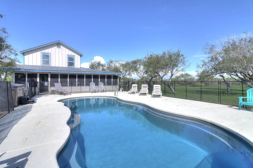 Private pool! Private hot tub! Pier! Two homes overlooking - Beach Vacation Rentals in Bayside, Texas on Beachhouse.com