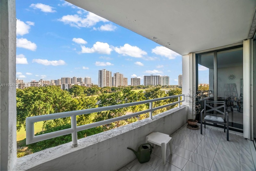 Welcome to unit 719 at Delvista Towers, where smart investors - Beach Condo for sale in Aventura, Florida on Beachhouse.com